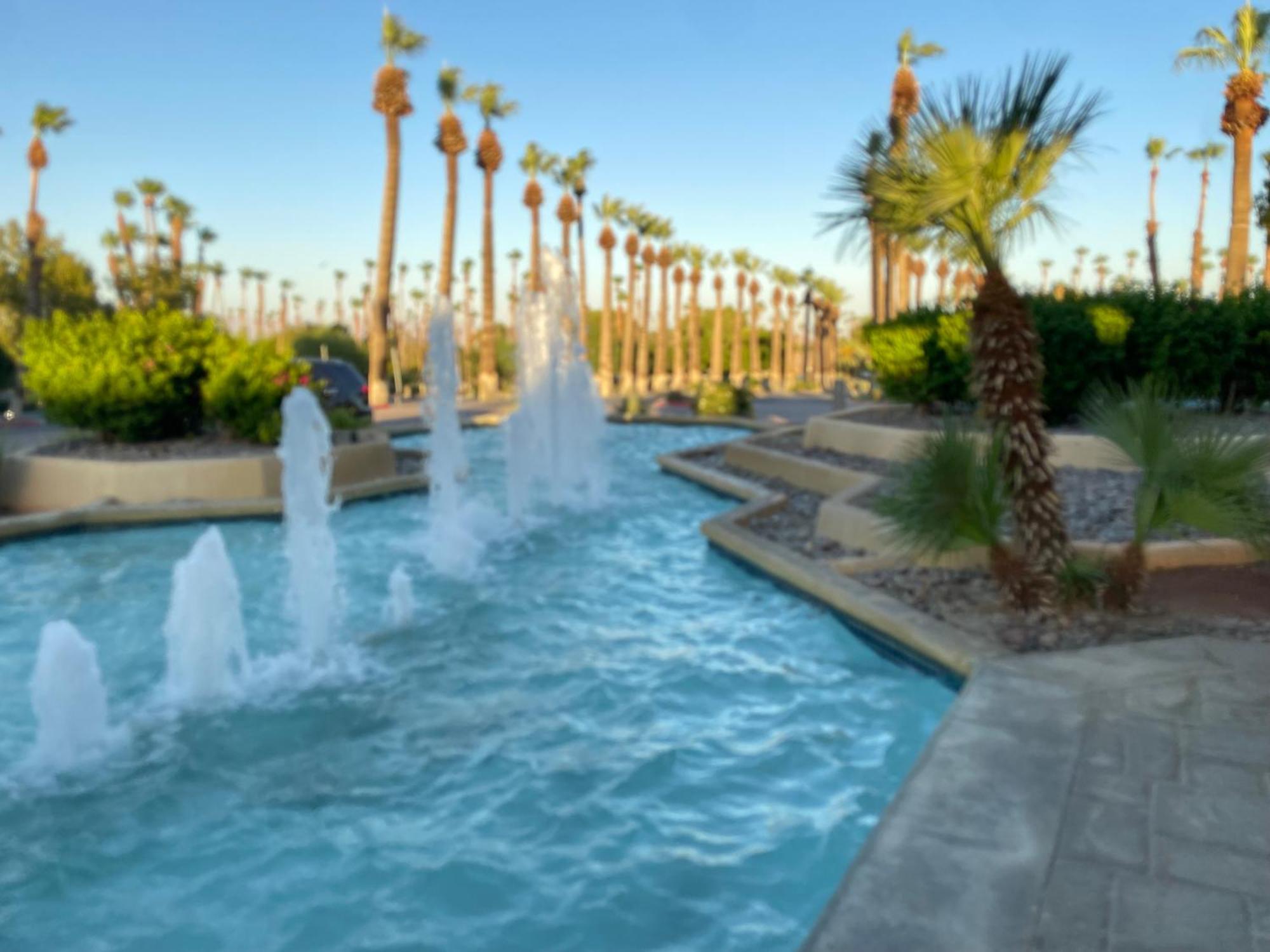 Palm Valley Cc Pickleball, Tennis, Gym, Clubhouse, Swimming Pools, Lux, Spac 2 Bdrms Den 2 Ba بالم ديزرت المظهر الخارجي الصورة